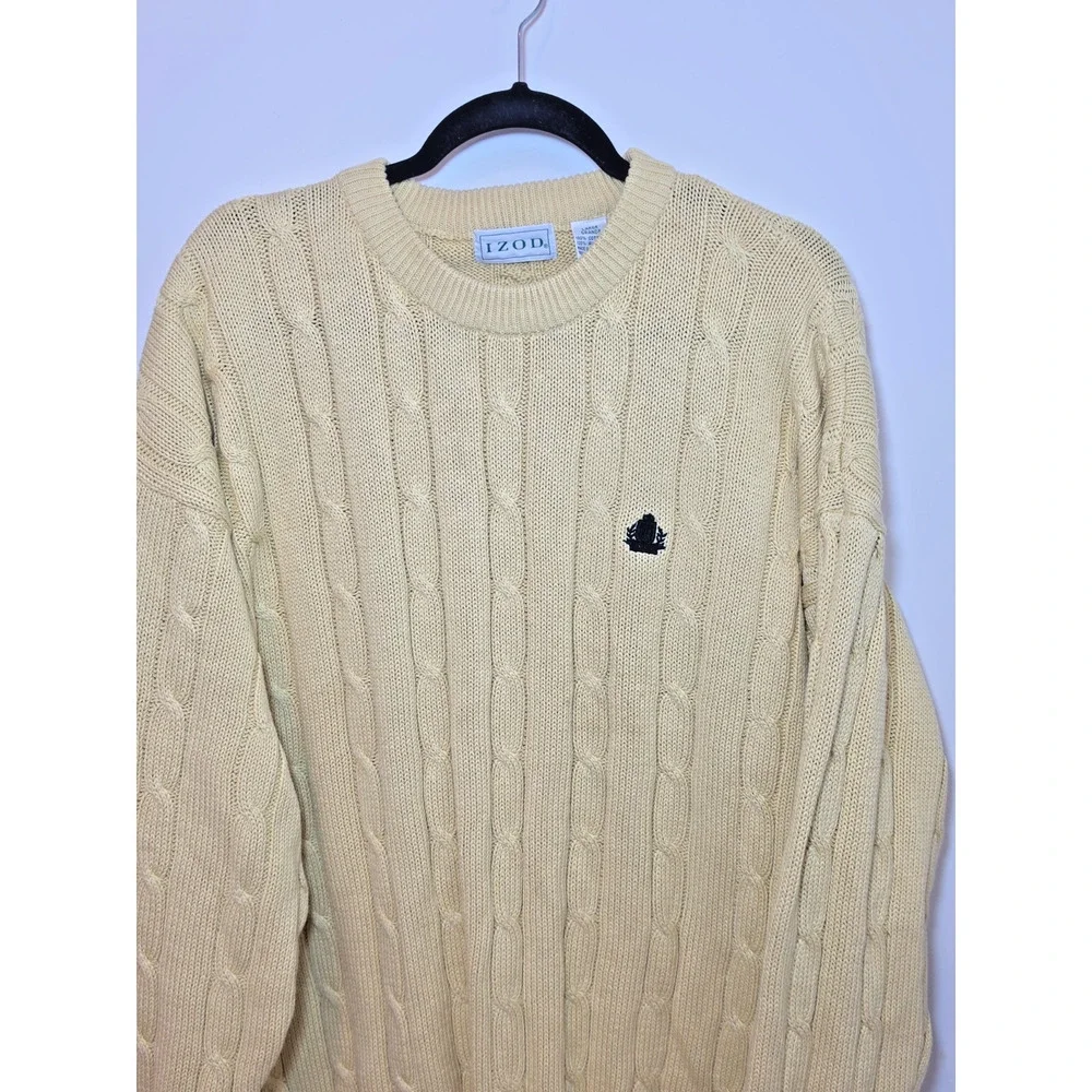 Vintage IZOD Sweater LARGE Crest Chunky Cable Knit Butter Yellow Deadstock NWT